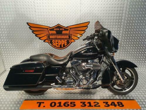 HARLEY-DAVIDSON STREET GLIDE FLHX (bj 2010) beauty