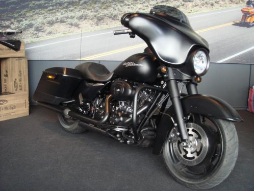 Harley-Davidson Street Glide FLHX compleet mat zwart 2012