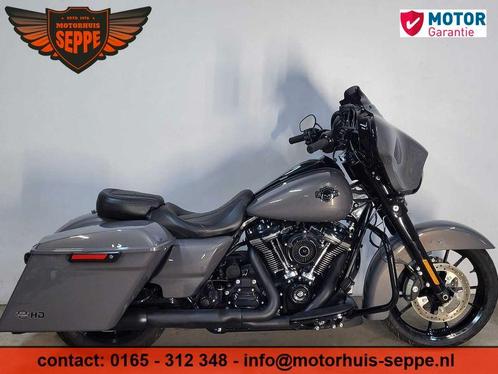 HARLEY-DAVIDSON STREET GLIDE SPECIAL FLHXS (bj 2012)