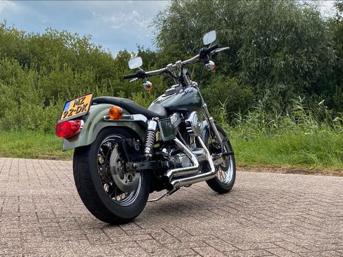 Harley-Davidson Superglide Dyna FXD