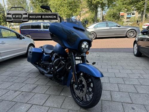 Harley davidson Tour 107 FLHXS Street glide 115 year edition