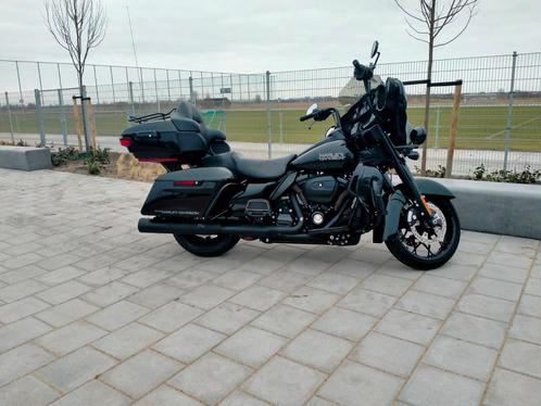 Harley Davidson ultra limited custom 9000km 2018