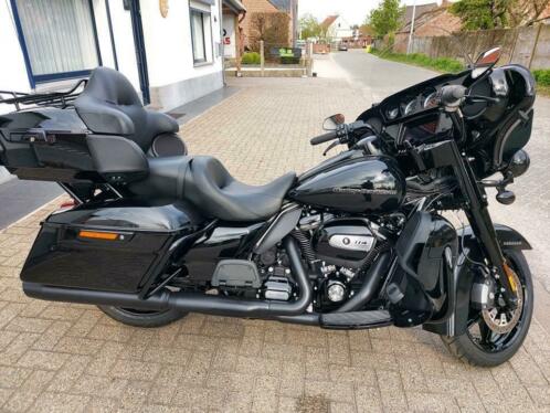 Harley Davidson ultra limited met 4 jaar fabrieksgarantie