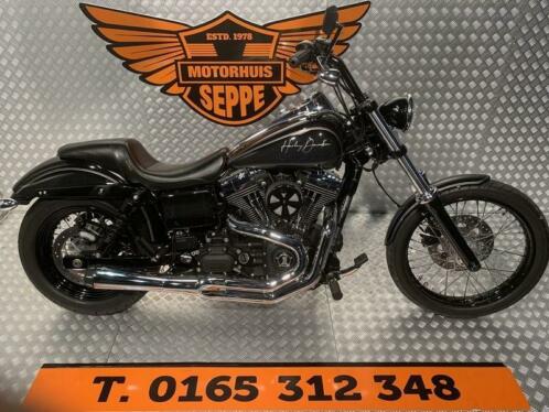 HARLEY-DAVIDSON WIDE GLIDE FXDWG DYNA (bj 2015)