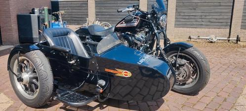 HARLEY DAVIDSON XL1200C met LBS CLASSIC zijspan geheel in st