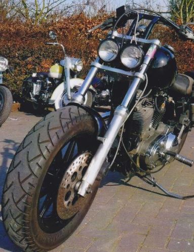 Harley Davidson XLH Sportster Hugger 883 