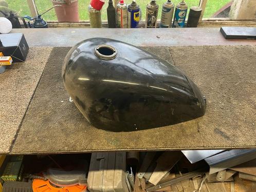 Harley peanut tank frisco style