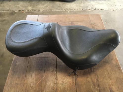 Harley seat softtail 06 up