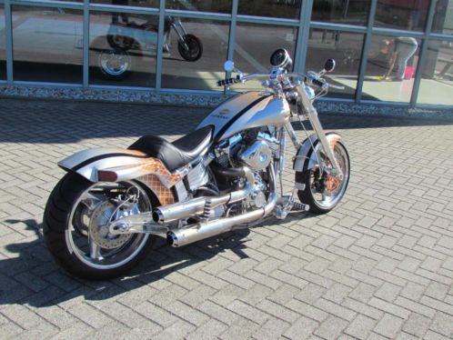 Harley softail 1600cc twin cam custom build bike
