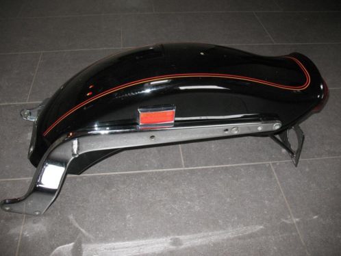 Harley Softail fender nummerbord struts spatbord achterlicht