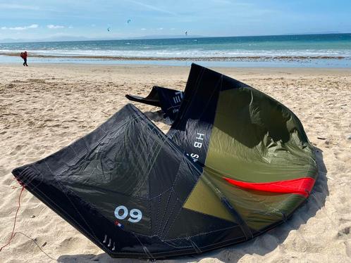 HB-surf kite Legion III 7m en 9m  bar