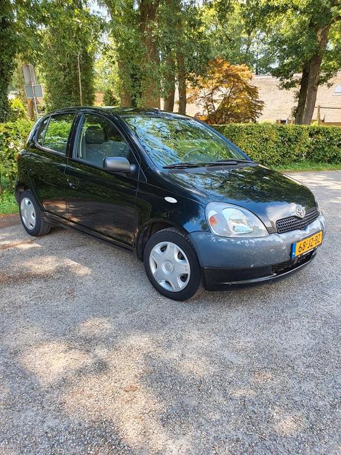 Hele fijne Toyota Yaris 1.0 16V Vvti 5DR Terra 2002 Zwart