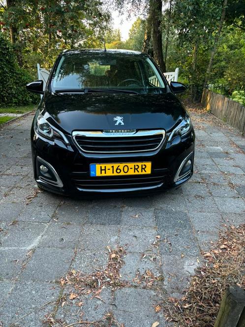 Hele mooie Peugeot 108 1.0 e-VTi Blue lease executive.