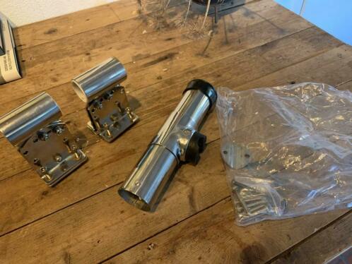 Hengel houder voor op boot van RVS