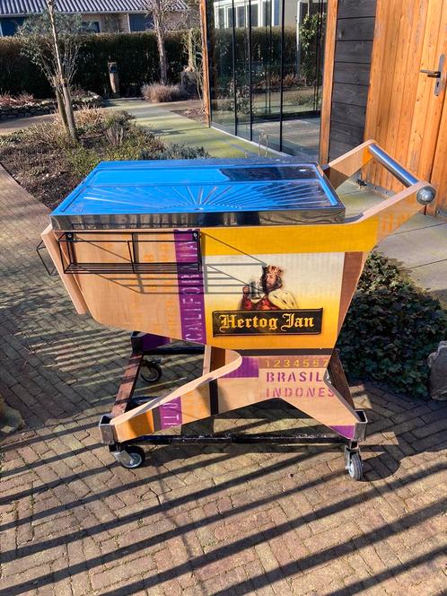 Hertog Jan winkelwagen tap. Met onderstel.
