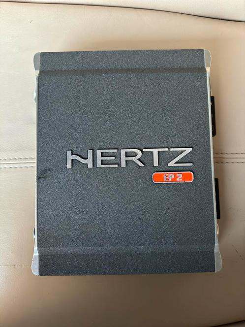 Hertz EP2 versterker