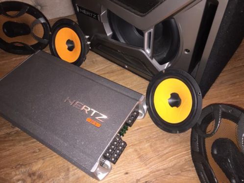 Hertz subwoofer versterkerEP5 speakers