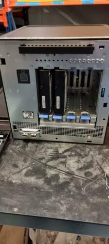 Hewlett Packard proviand micro server enterprise fujitsu
