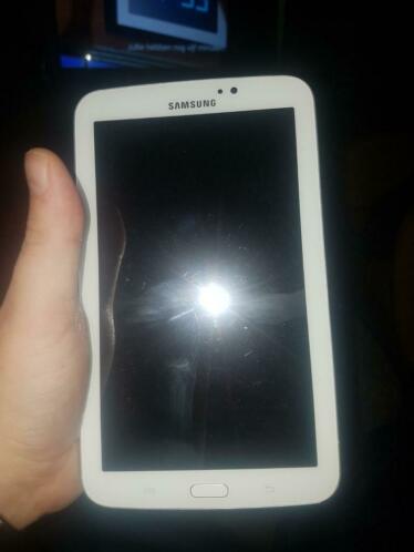 hierbij verkoop ik mijn Samsung Galaxy tab 3 (light)
