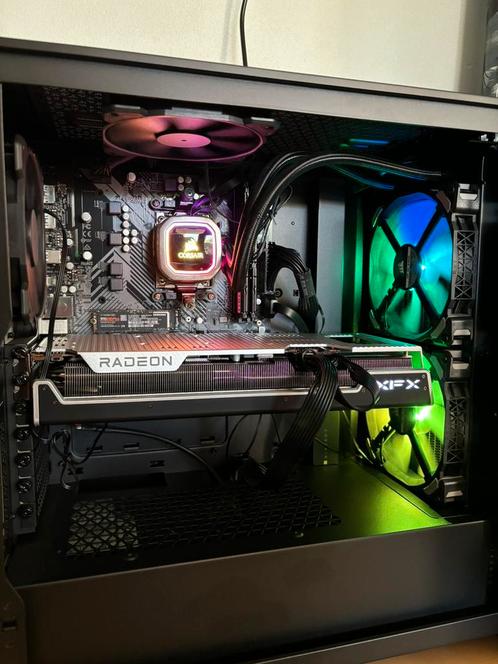 High end Game PC  Ryzen 7 7700X  Radeon RX 7800XT  32GB