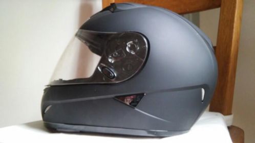 HJC IS-16 motorhelm, matzwart met zonnescherm, maat M
