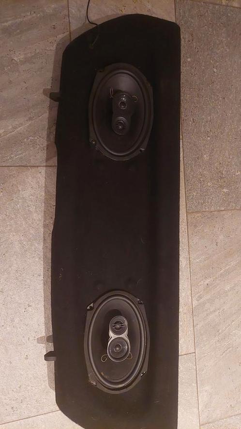 Hoedenplank toyota aygo met 2 speakers