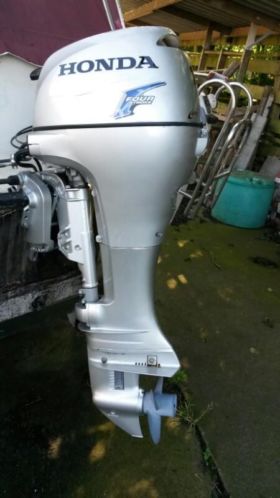 Honda 10 pk 4-tact electrische start 2006
