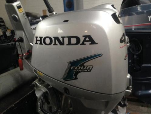 Honda 40 pk EFI. Powertrim. Knuppelbesturing 2012 