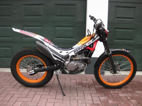 HONDA 4RT Montesa Cota HRC Repsol Trail 2015 Nieuw