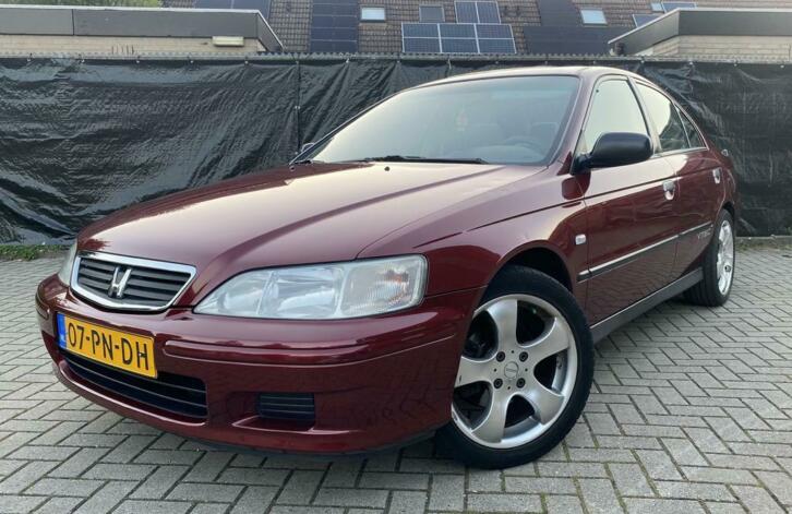 Honda Accord 1.8 I S 1999 Rood Dakraam