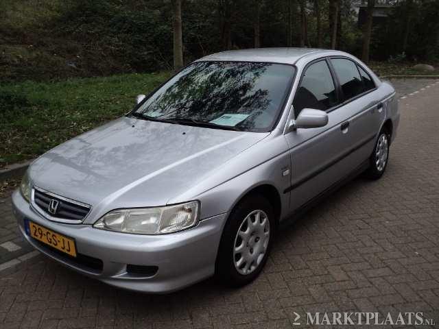 Honda Accord 1.8i S Airco APK Maart 2015 