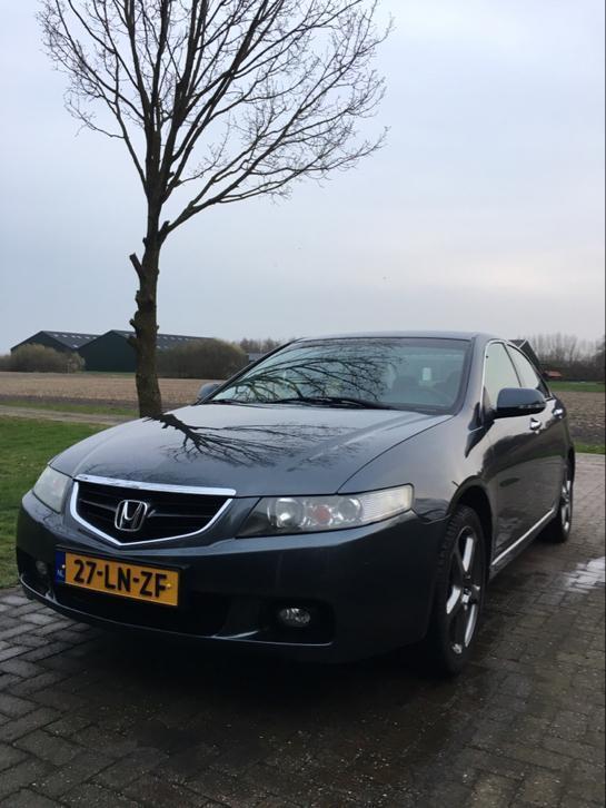 Honda Accord 2.0 I Sedan Comfort 2003 Grijs