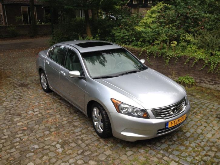 Honda Accord 2008 Zilver 2.4 iVtec Nav-Leer