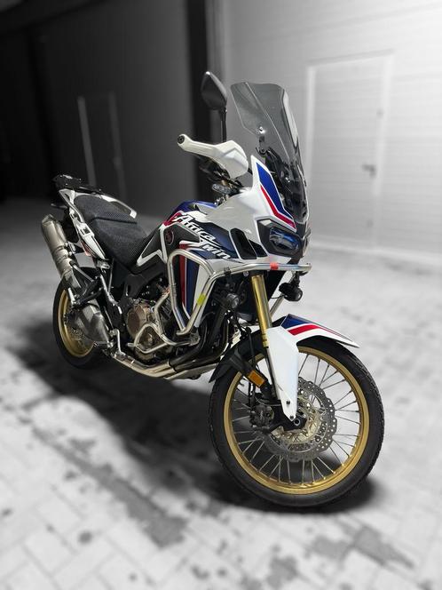 Honda Africa Twin CRF1000 TriColor