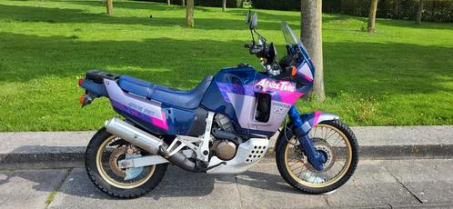 Honda africa twin xrv 750 rd04 in goede staat