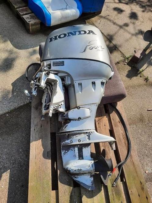 Honda BF 30 pk 4 takt kortstaart elektrische start