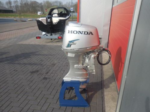 Honda BF50 langstaart ,afstandbediening,powertrim bj 2007