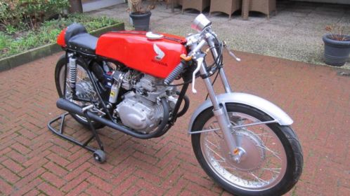 Honda CB-125 Racer