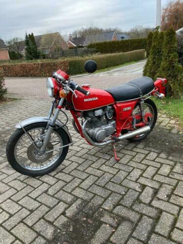 Honda cb 360 twin