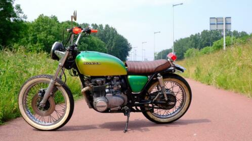 Honda cb 550 cafracer bobber chopper oldtimer