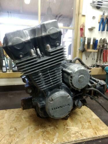 Honda CB 700 motorblok - Compleet met dynamo en startmotor