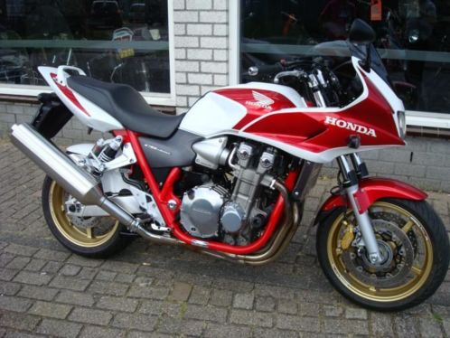 Honda CB1300 SA tophalf (bj 2008)