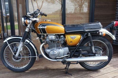 Honda CB250 GERESERVEERD