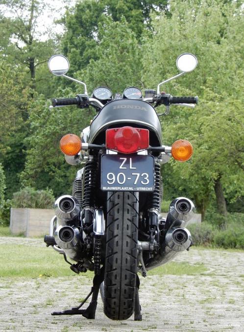 Honda CB750 K7