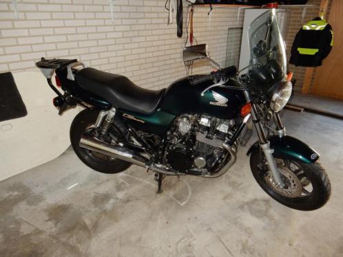 Honda CB750 seven fifty. Wegens ziekte te koop.