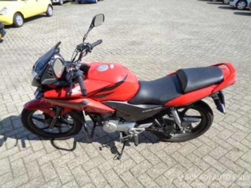 Honda CBF 125 (bj 2012)