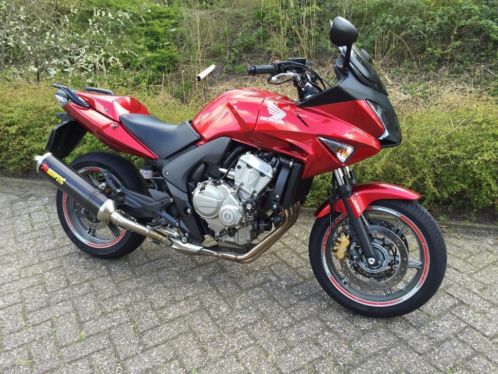 Honda CBF 600 SA, ABS, rood, 052008, 15.000km Nieuwstaat