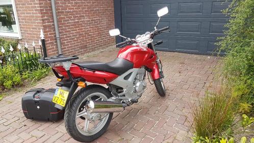 Honda CBF250, zgan, vakantieklaar, 4260km, heel veel extrax27s