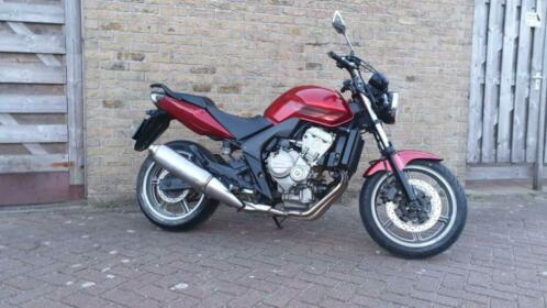 Honda CBF600 in zeer goede staat 24 kw