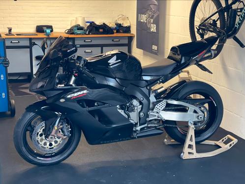 Honda CBR 1000 RR x2704 SC57 Perfecte staat  Alle opties